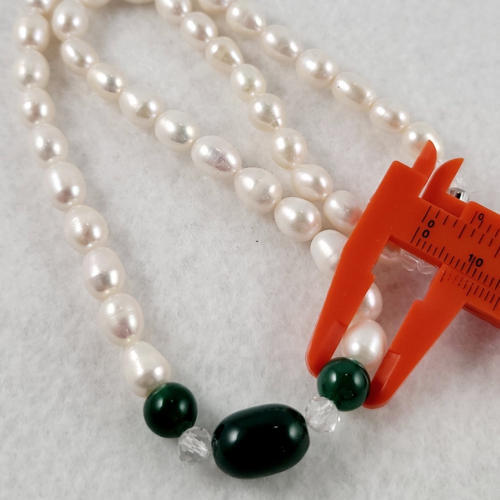 REAL Pearl and Green Agate Necklace - Picture 12 of 15